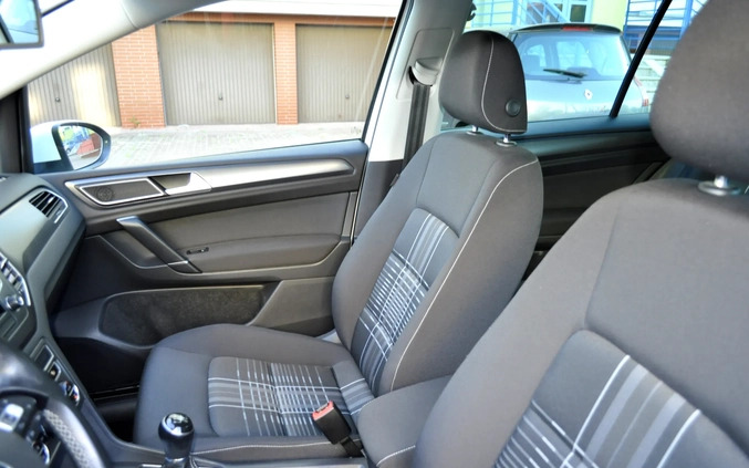 Volkswagen Golf Sportsvan cena 49900 przebieg: 180000, rok produkcji 2015 z Elbląg małe 407